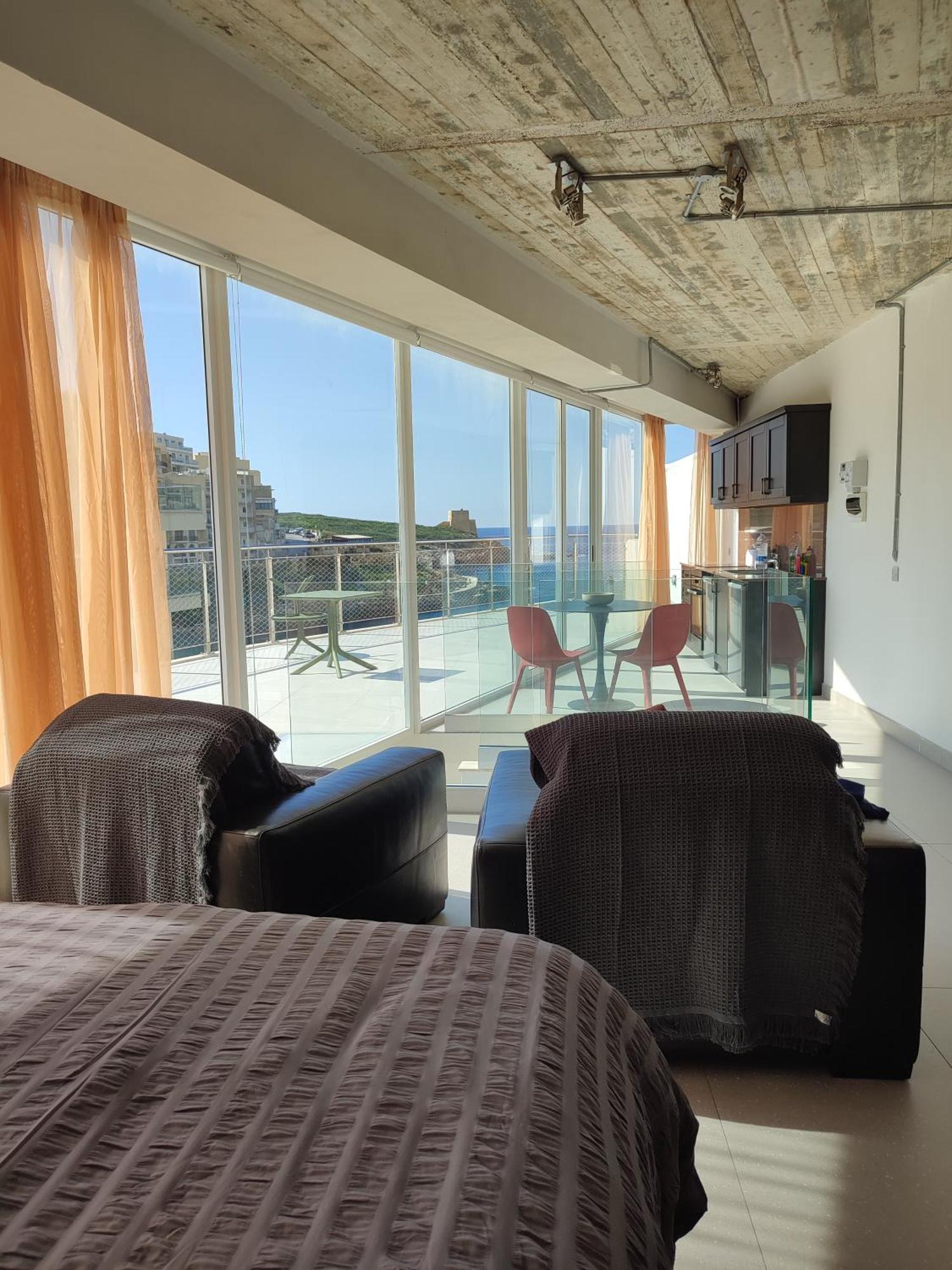 Xlendistays - Centrally Located Seafront Living Holiday Spaces In Ксленди Екстериор снимка